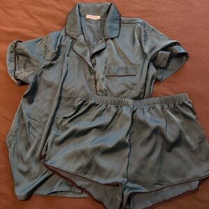 Elegant Satin Pajama Set in Teal